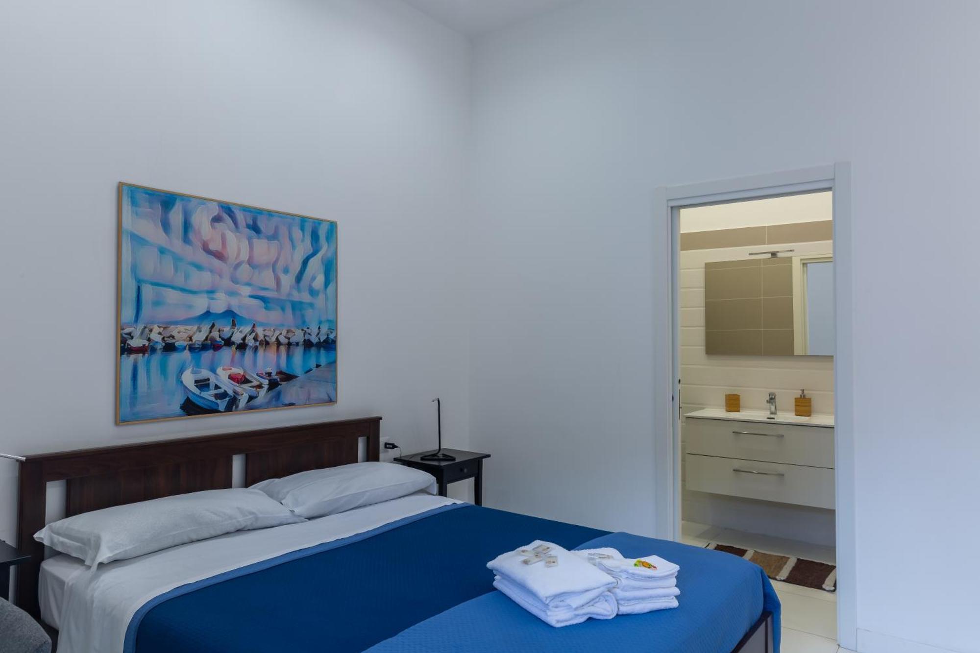 Il Vicoletto Del Castello Hotel Naples Exterior photo