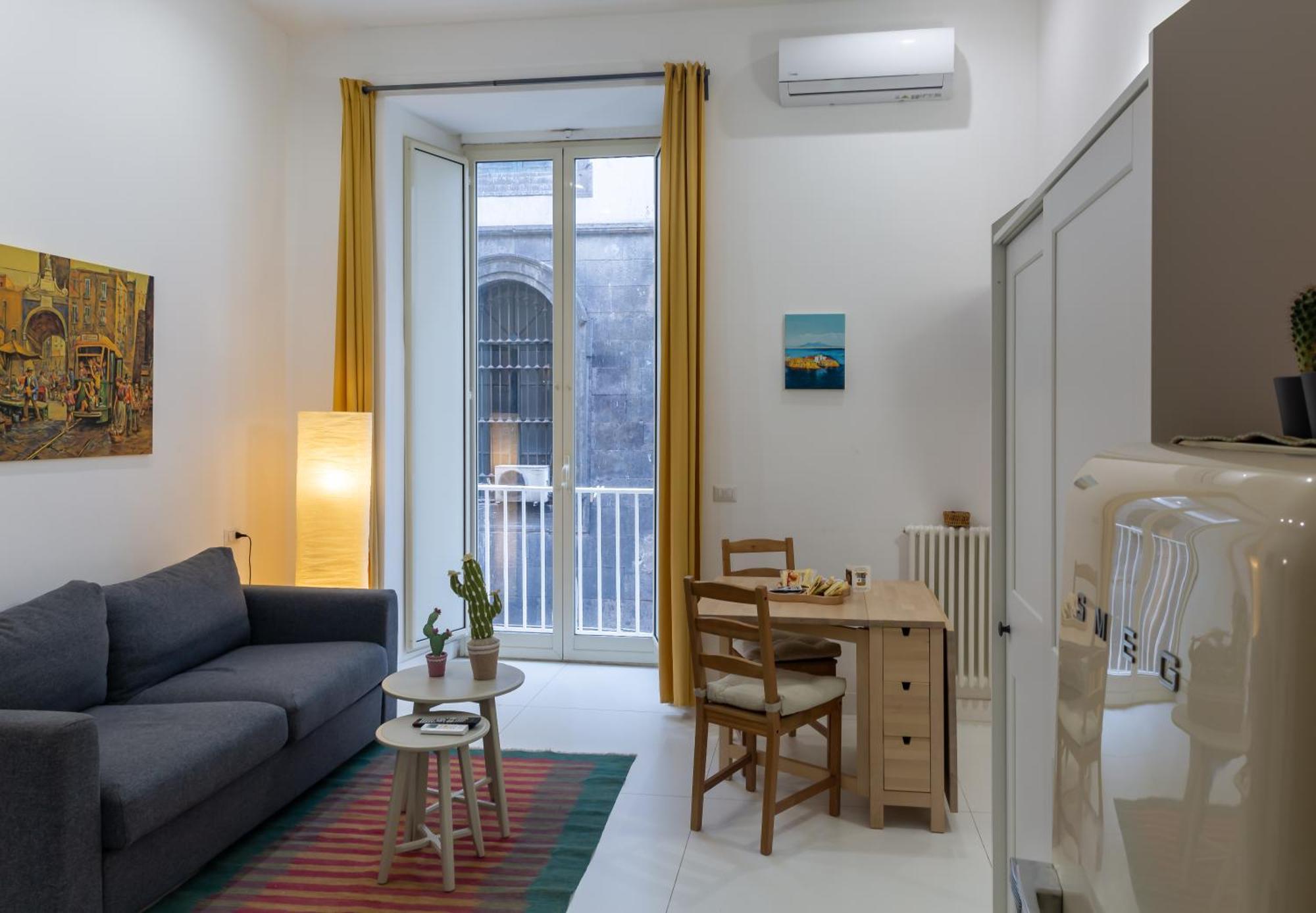Il Vicoletto Del Castello Hotel Naples Exterior photo